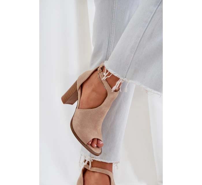 Sandály Na Podpatku Z Eko Semiše Béžové Lanadriena Sandály Na Podpatku Z Eko Semiše Béžové Lanadriena