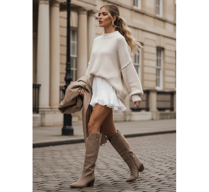 Dámské semišové béžové kozačky model 21993222 - Dstreet