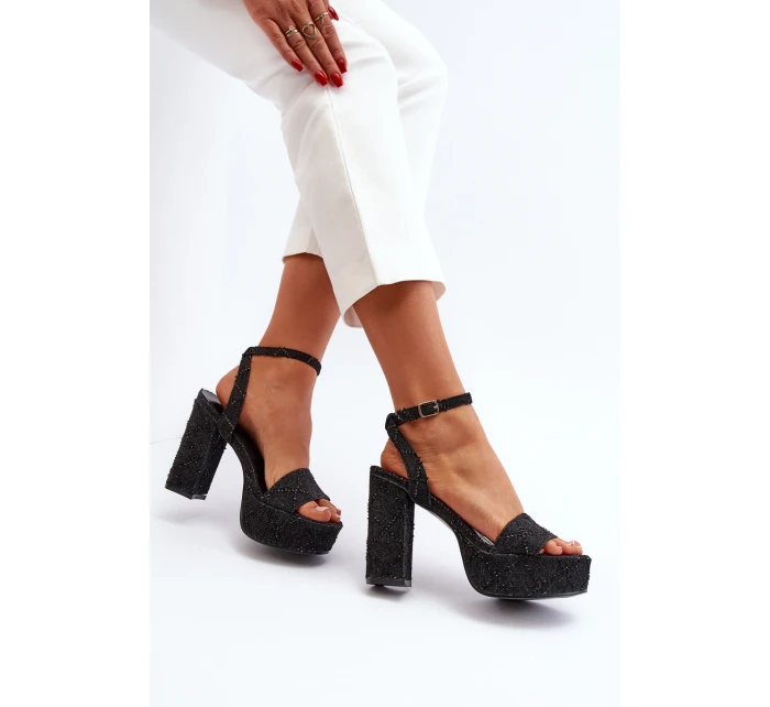 Džínové sandály na podpatku černé model 21649730 - Boto Džínové sandály na podpatku černé model 21649730 - Boto