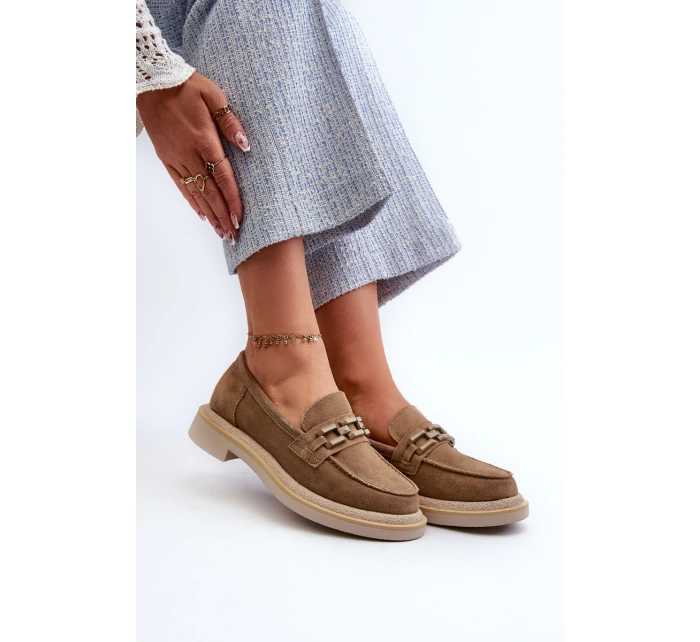 Dámské semišové mokasíny na ploché podrážce s ozdobou D&A TW101 hnědé Dámské semišové mokasíny na ploché podrážce s ozdobou D&A TW101 hnědé