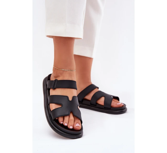 Gumové dámské pantofle s páskem černé model 21702656 - Boto Gumové dámské pantofle s páskem černé model 21702656 - Boto