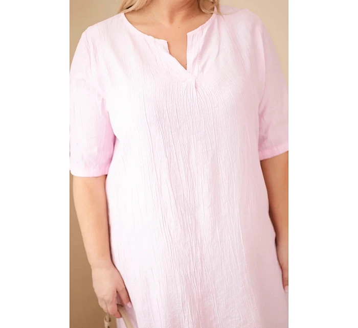 Dámské viskózové šaty Plus Size s krátkým rukávem a výstřihem do V bonbónově růžová