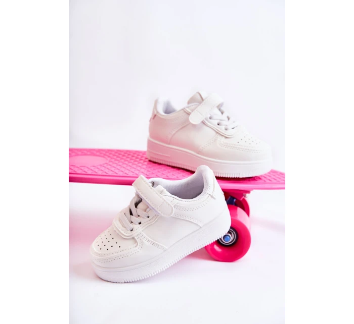 Dětská sportovní obuv na suchý zip White model 21587139 - Boto Dětská sportovní obuv na suchý zip White model 21587139 - Boto