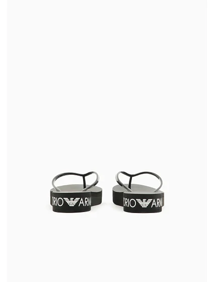 Dámské žabky černé model 20256293 - Emporio Armani Dámské žabky černé model 20256293 - Emporio Armani