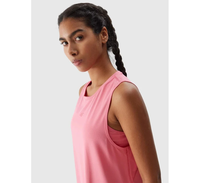 Dámský sportovní top z recyklovaných materiálů 4F - korálový Dámský sportovní top z recyklovaných materiálů 4F - korálový