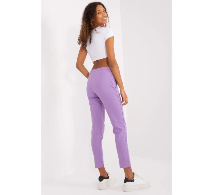 Teplákové kalhoty model 191218 Relevance