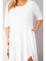 Dámská bavlněná model 21881283 Plus Size s asymetrickým spodním lemem bílá - K-Fashion