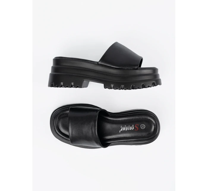 Designové dámské  nazouváky černé platforma