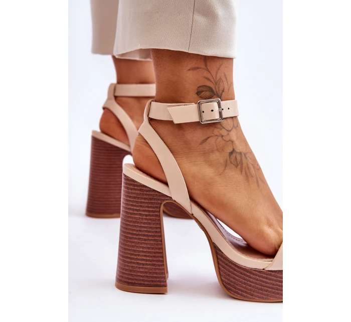 Kožené Sandály Na model 21620454 Platformě Béžové Marina - Boto Kožené Sandály Na model 21620454 Platformě Béžové Marina - Boto
