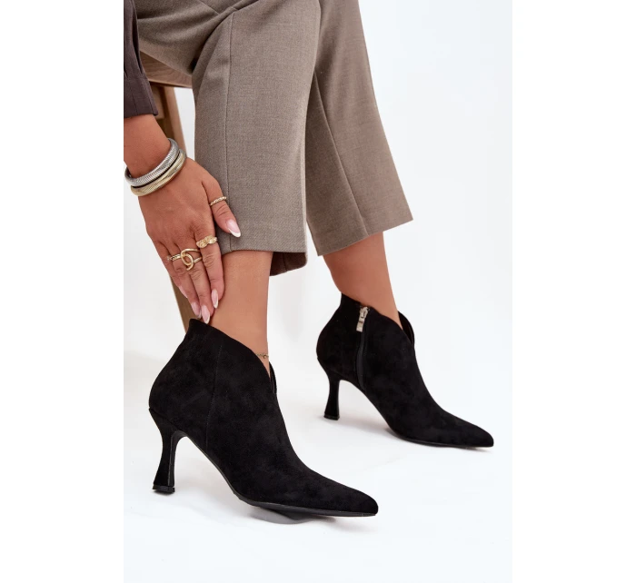 Nízké dámské kotníkové boty na jehlovém podpatku semiš černé model 21709922 - Boto Nízké dámské kotníkové boty na jehlovém podpatku semiš černé model 21709922 - Boto