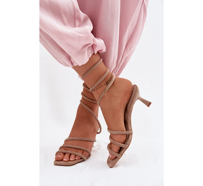 Dámské sandály na podpatku s pásky Béžové model 22103005 - Boto