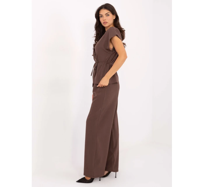 Sada IT KMPL 21029.78 hnědá Sada IT KMPL 21029.78 hnědá