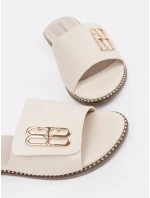 Stylové dámské Jasnobeżowy  nazouváky na plochém podpatku