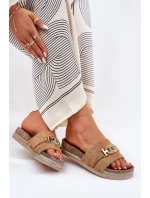 Dámské Pantofle Se Zlatým Detailem Na Platformě S Třpytkami Camel Eanes Dámské Pantofle Se Zlatým Detailem Na Platformě S Třpytkami Camel Eanes