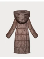Hnědá zimní vypasovaná bunda v délce do poloviny stehen S'West (B/R8535-48) Hnědá zimní vypasovaná bunda v délce do poloviny stehen S'West (B/R8535-48)