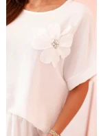 Dámský komplet z viskózy s ozdobným květem a širokými kalhotami - fuchsie bílý Dámský komplet z viskózy s ozdobným květem a širokými kalhotami - fuchsie bílý