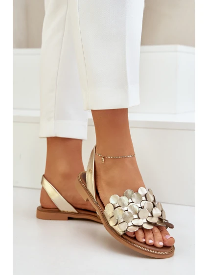 Kožené sandály na plochém podpatku Zazoo 40425 zlaté