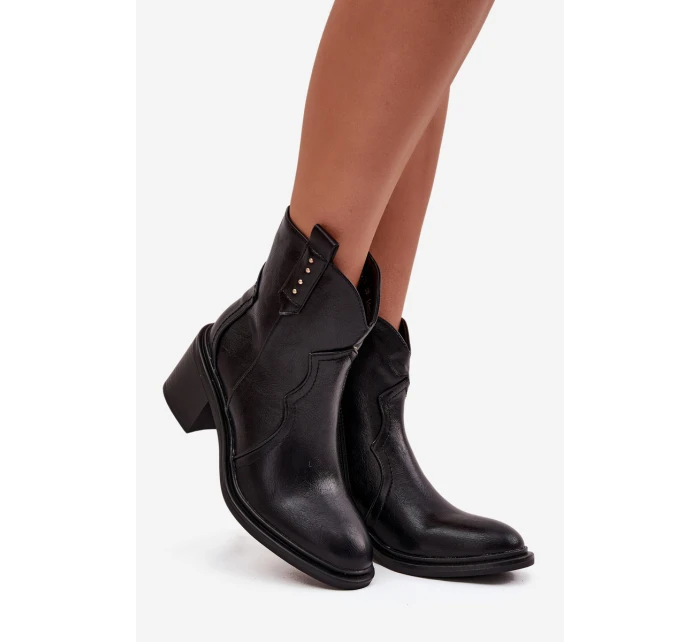 Dámské kotníkové boty na masivním podpatku z eko kůže černé Iverly Dámské kotníkové boty na masivním podpatku z eko kůže černé Iverly