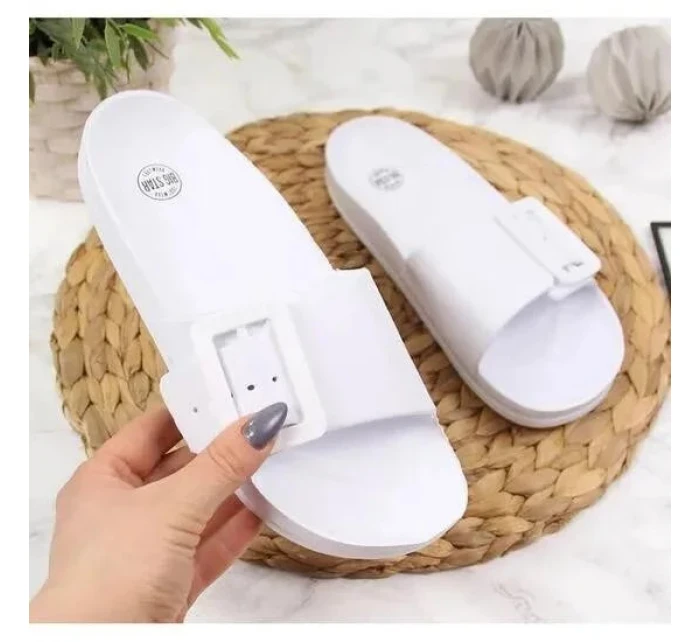 Dámské žabky FF274A391 Bílá - Big Star