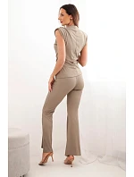 Dámský komplet s řasenou halenkou a širokými kalhotami fango