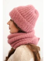 Dámská souprava čepice a šály zimní huňaté s ozdobným model 21461100 tmavě růžový - K-Fashion Dámská souprava čepice a šály zimní huňaté s ozdobným model 21461100 tmavě růžový - K-Fashion