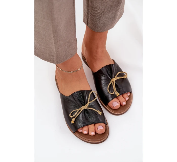 Kožené Ploché Elegantní Pantofle S Mašlí Lewski model 21684473 Černé - Boto Kožené Ploché Elegantní Pantofle S Mašlí Lewski model 21684473 Černé - Boto