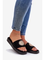 Dámské pantofle se zlatou ozdobou černé model 21685525 - Boto