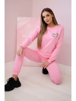 Dámská bavlněná souprava s ozdobným srdíčkem bonbónově růžová Dámská bavlněná souprava s ozdobným srdíčkem bonbónově růžová