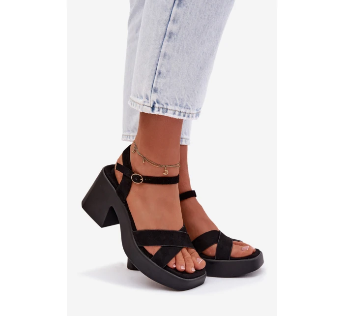 Dámské sandály s masivním podpatkem z eko semiše Černé Tereza