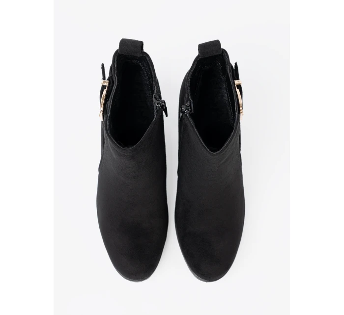 Designové černé dámské  kotníčkové boty na širokém podpatku