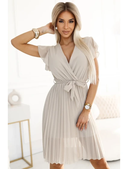 model 20914119 Šifonové plisované šaty s výstřihem a volánky BEACH - numoco basic