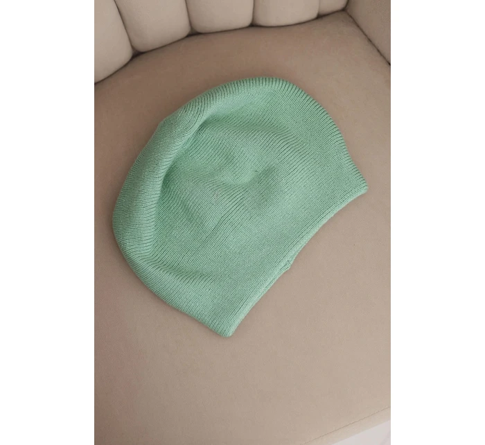Dámská čepice vlněná klasická hladká beanie K420 tmavě mátová
