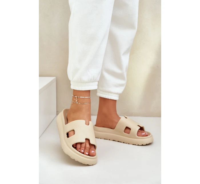 Pěnové Pantofle S Výřezem Béžové Neladith Pěnové Pantofle S Výřezem Béžové Neladith