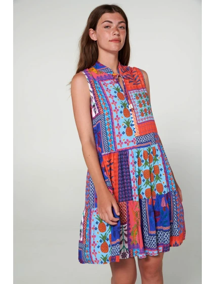 Šaty bez rukávů s potiskem model 19697651 - Vamp Šaty bez rukávů s potiskem model 19697651 - Vamp
