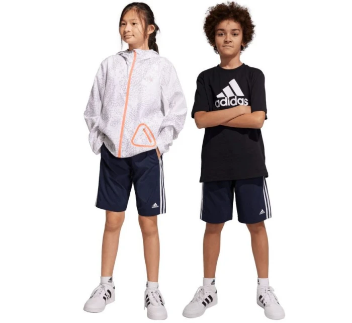 Tkané šortky adidas Essentials se třemi pruhy IC6822