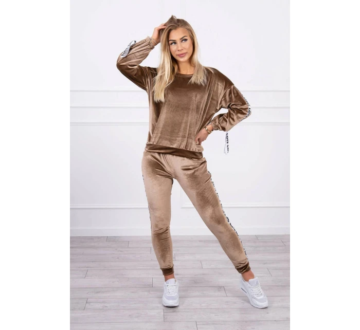 Láska velurová sada hnědá Láska velurová sada hnědá