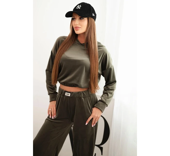 Dámská souprava z veluru s širokými nohavicemi a mikinou s kapucí khaki Dámská souprava z veluru s širokými nohavicemi a mikinou s kapucí khaki