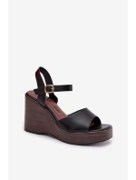 Dámské sandály na platformě Eko kůže Černé model 21937502 - Boto Dámské sandály na platformě Eko kůže Černé model 21937502 - Boto