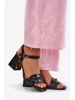 Kožené Lakované Dámské Sandály Na Podpatku Černé Mevonelle Kožené Lakované Dámské Sandály Na Podpatku Černé Mevonelle