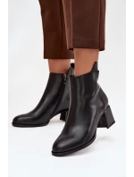 Dámské kožené kotníkové boty na podpatku vyhřívané černé model 21711915 - Boto