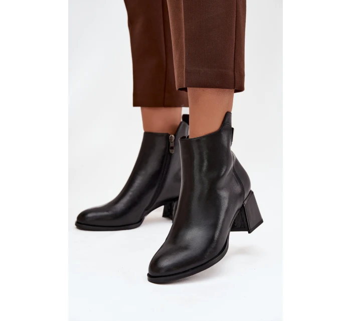 Dámské kožené kotníkové boty na podpatku vyhřívané černé model 21711915 - Boto