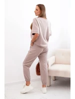 Dámský viskózový komplet s krátkým rukávem a nohavicemi tmavě béžová Dámský viskózový komplet s krátkým rukávem a nohavicemi tmavě béžová