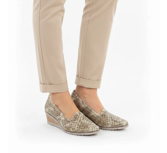 Dámské ažurové boty z kůže na platformě model 21948494 - Potocki