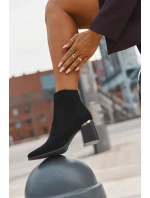Zateplené dámské kotníkové boty na z černé model 21708739 - Boto Zateplené dámské kotníkové boty na z černé model 21708739 - Boto