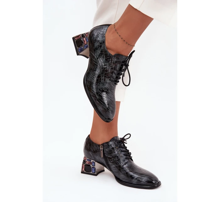 Dámské kožené lakované polobotky na podpatku s krystalky Artiker – šedé