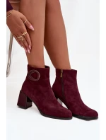 Semišové kotníčkové boty na podpatku s vyztuženým detailem Artiker 57C0016 bordó