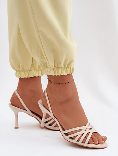 Sandály na podpatku  model 227438 Step in style