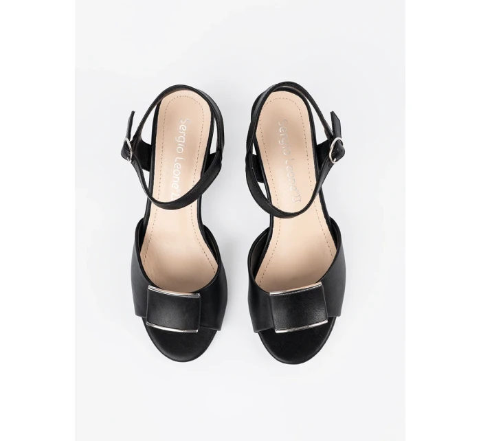 Stylové černé dámské  sandály na širokém podpatku