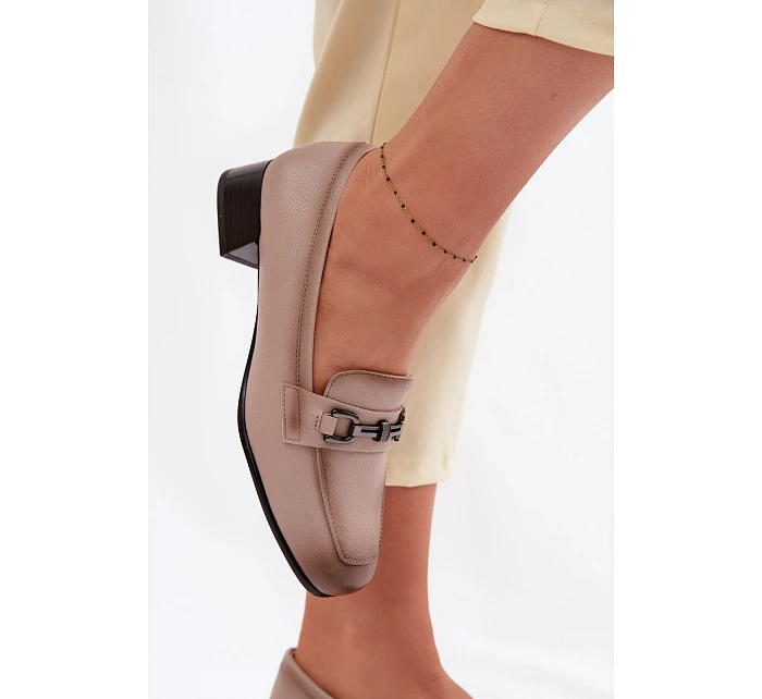 Kožené dámské lodičky na klínu s ozdobou Vinceza 39978 béžové