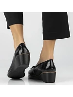 Černé kožené lodičky Filippo DP7661/26 BK na podpatku